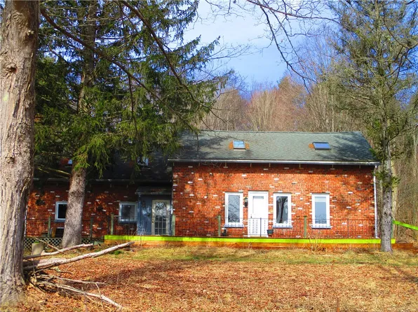 1127 County Highway 16, Burlington Flats, NY 13315