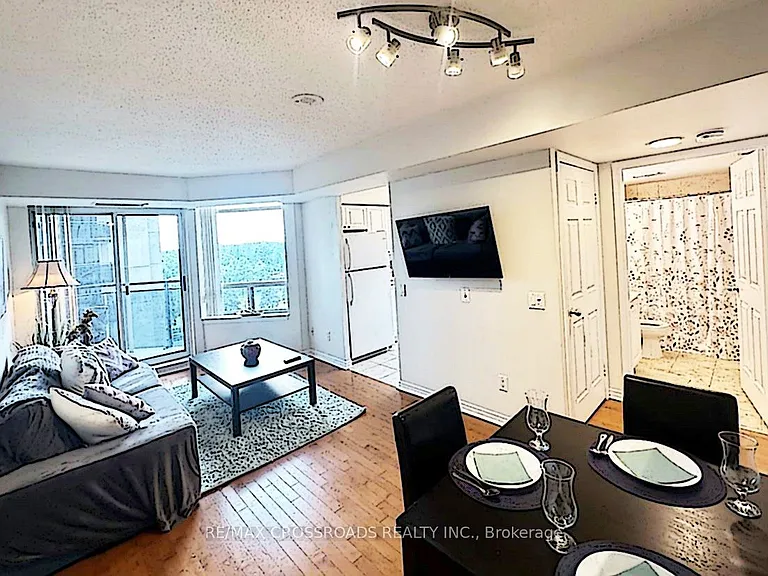 155 Beecroft Rd #906 — Photo 12