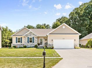 3218 Spruce Dr, Port Huron, MI 48060