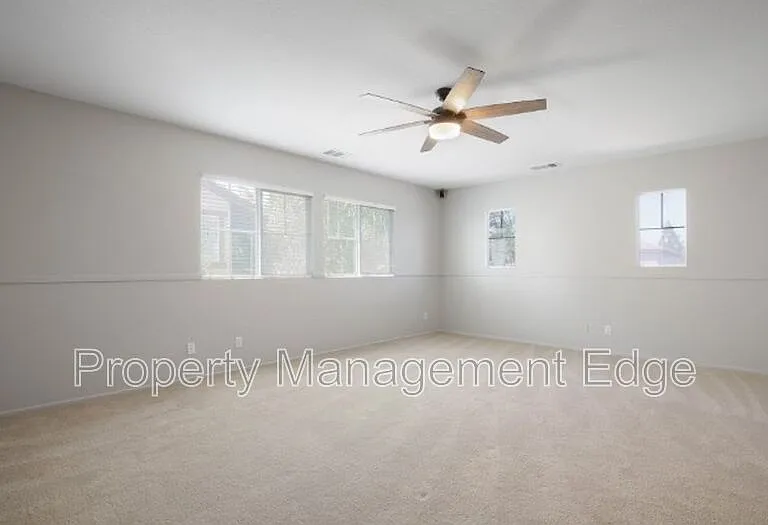 33916 Verbena Ave — Photo 12