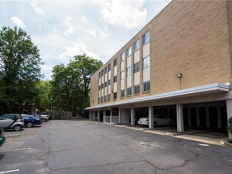 1005 Woodrow Ave #2C — Photo 21