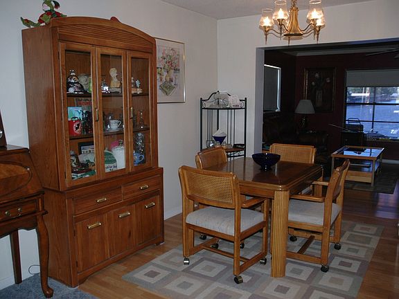 3rd image of 26605 E Cove Dr
