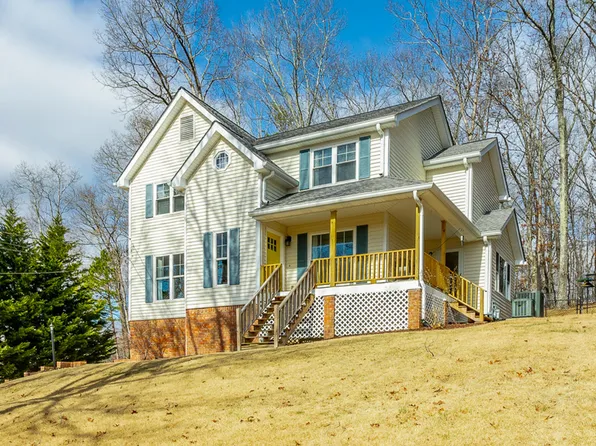 1315 Woodsage Dr, Soddy Daisy, TN 37379