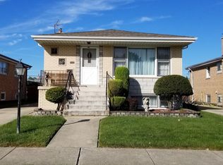 7728 Normandy Ave, Burbank, IL 60459