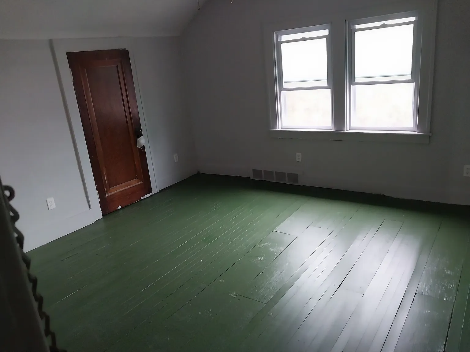 1 bed, 650 sqft, $1,000 — Photo 3