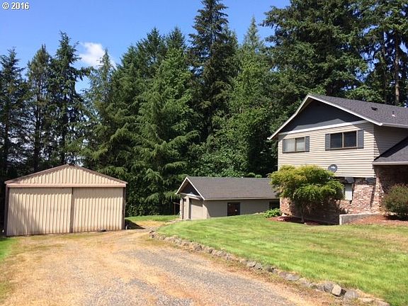 2nd image of 18726 NE 164th St