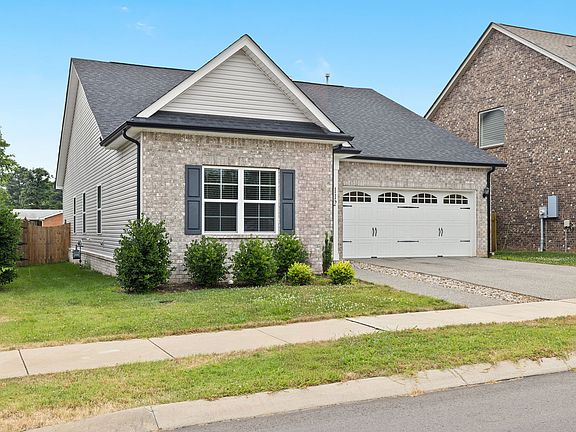 3rd image of 112 Telavera Dr