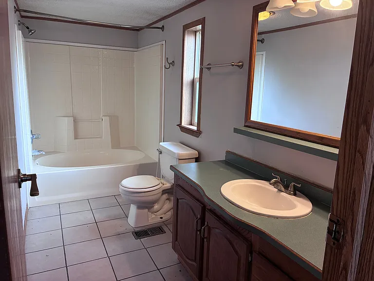 5535 Dysart Rd — Photo 103