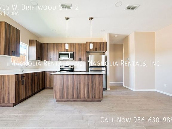 3rd image of 2915 W Driftwood St APT 2