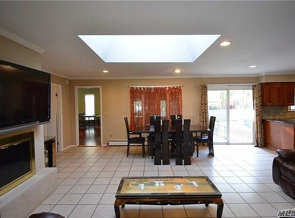 4th image of 24 Campbell Dr