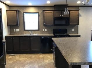 206 Ash Rdg, Mason, MI 48854