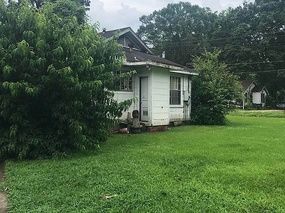5th image of 510 Riverbend Dr