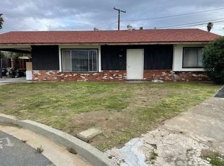 541 Snead Dr, Hemet, CA 92543
