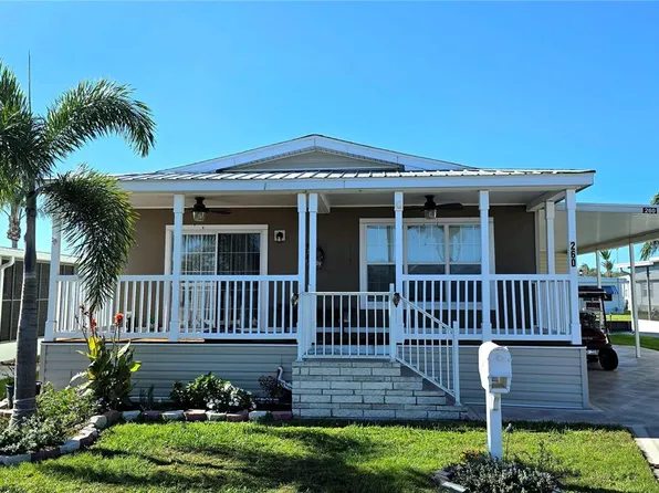 260 Pelican Ln, Haines City, FL 33844