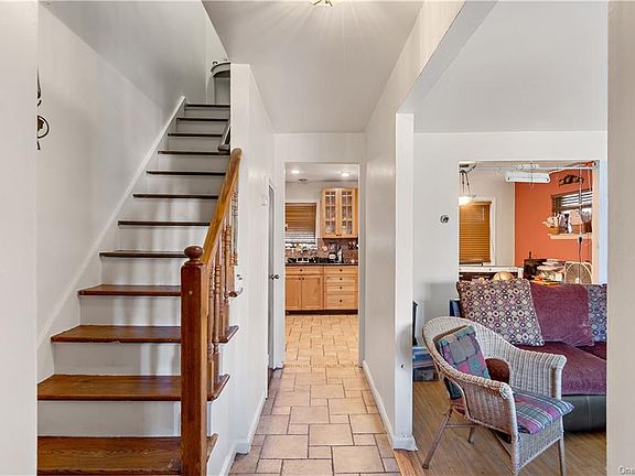 2nd image of 2533 Bronxwood Ave