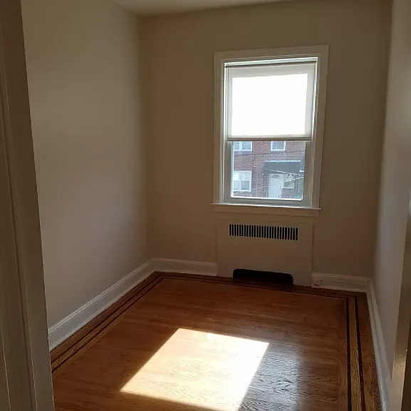 2415 Loyola Southway — Photo 6