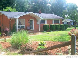 2032 Lithia Springs Rd, Lincolnton, NC 28092