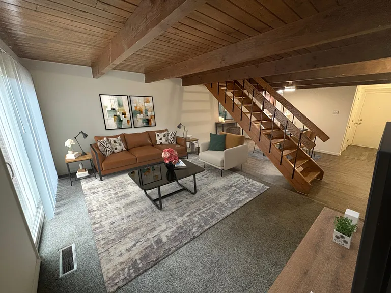 Rivers Edge Apartments and Townhomes — Photo 36