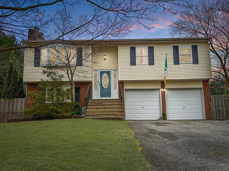 1st image of 8 Widgeon Drive
