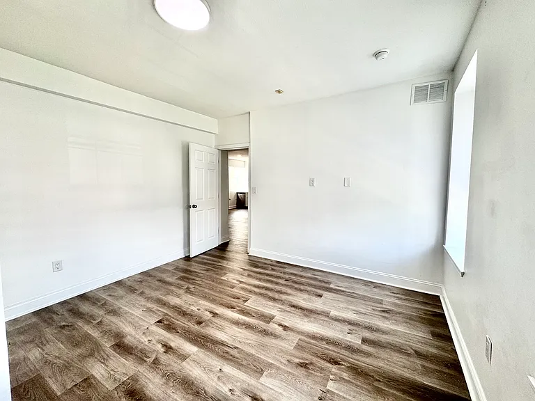 20 N 40th St #31 — Photo 10