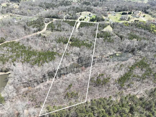 2951 Huffine Mill Rd, Gibsonville, NC 27249