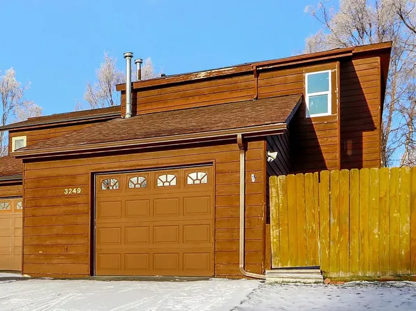 3249 Wiley Post Loop, Anchorage, AK 99517
