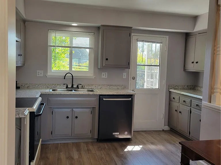 16862 Coach Ln — Photo 12
