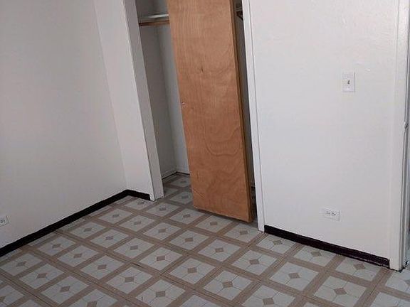 3rd image of 4219 S Harlem Ave APT 1