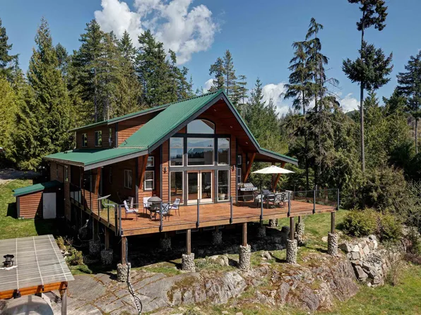 9340 Stephens Way, Sunshine Coast, BC V7Z 1G9
