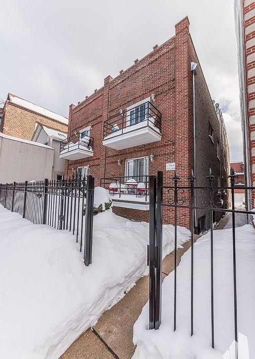 1st image of 1465 W Cortez St #213