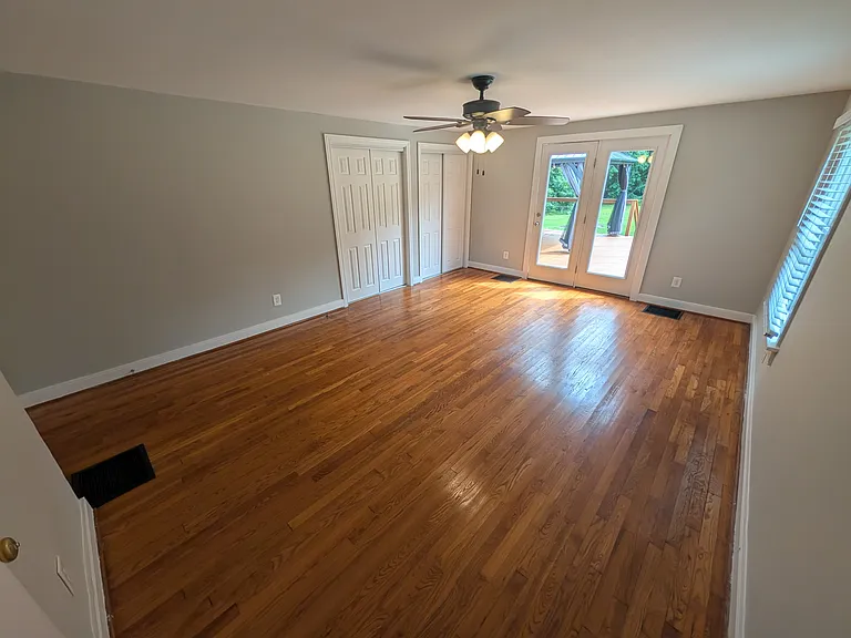 7427 Hickory Rd — Photo 15