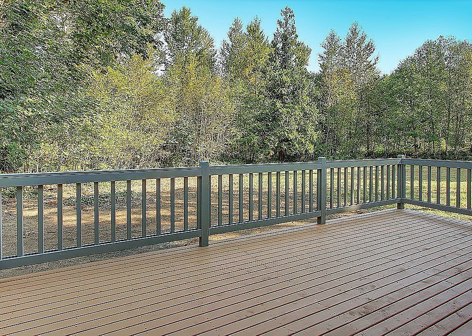 1st image of 20446 NE 133rd St