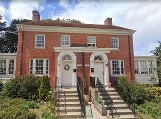 127 Riley Ave #B, San Francisco, CA 94129