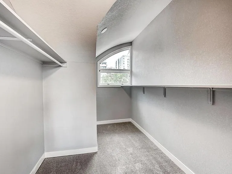 704 N Pearl St #321-L — Photo 20