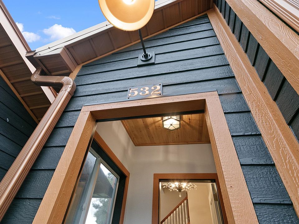 1st image of 532 Laurel St
