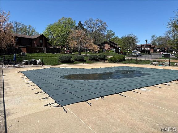 2nd image of 1051 Mersey Bend Dr APT F