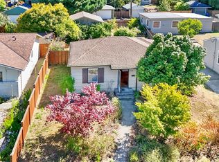 3218 47th Ave SW, Seattle, WA 98116
