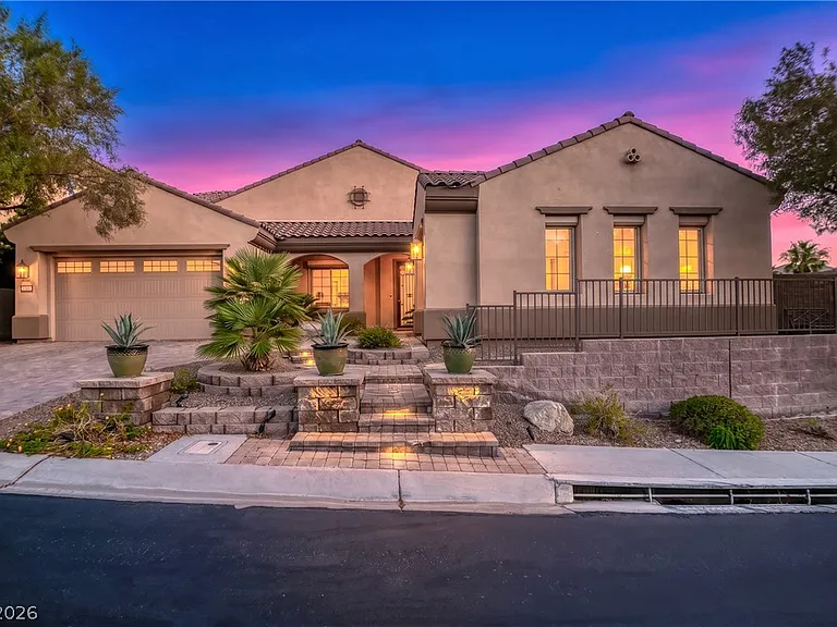 2852 Josephine Dr — Photo 49