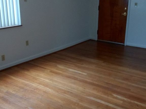 3rd image of 3336 Boudinot Ave APT 6