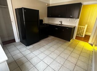8266 166th St FLOOR 2, Jamaica, NY 11432