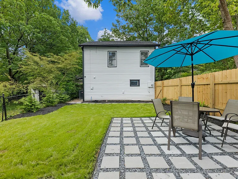 1054 Katherwood Dr SW — Photo 26