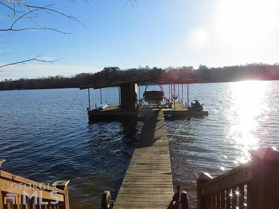 5th image of 4491 Shoreline Dr
