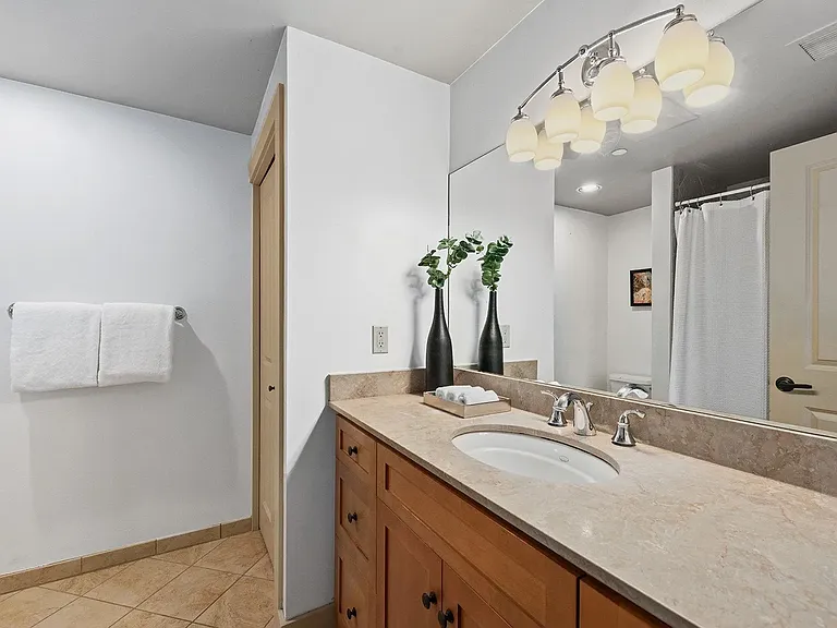 745 Bellevue Ave E #109 — Photo 18