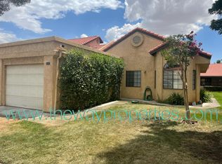 19037 Elm Dr, Apple Valley, CA 92308