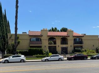 6518 Woodman Ave #3, Van Nuys, CA 91401