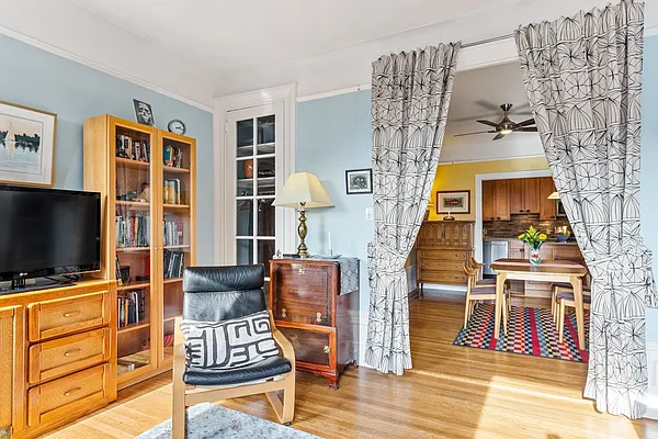 Sold by Compass | media 3