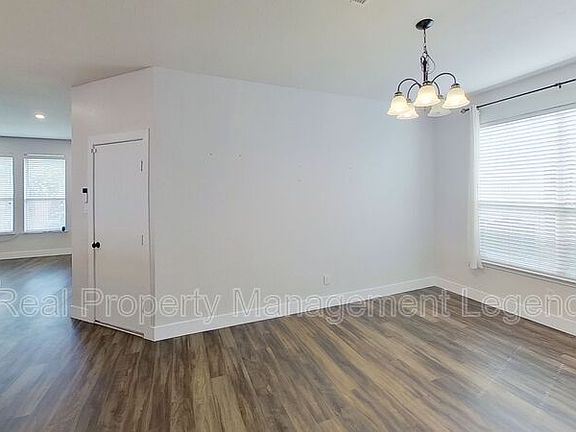 5th image of 6113 White Pine Dr