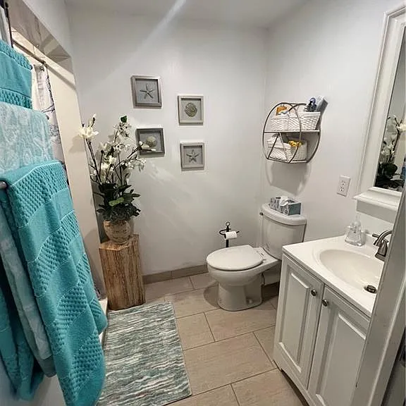 16 Clearwater Rd — Photo 10