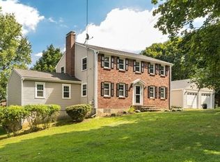 4 Daniels Rd, Wenham, MA 01984