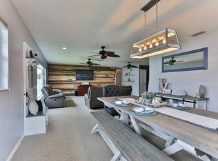 25 Columbine Trl, Debary, FL 32713